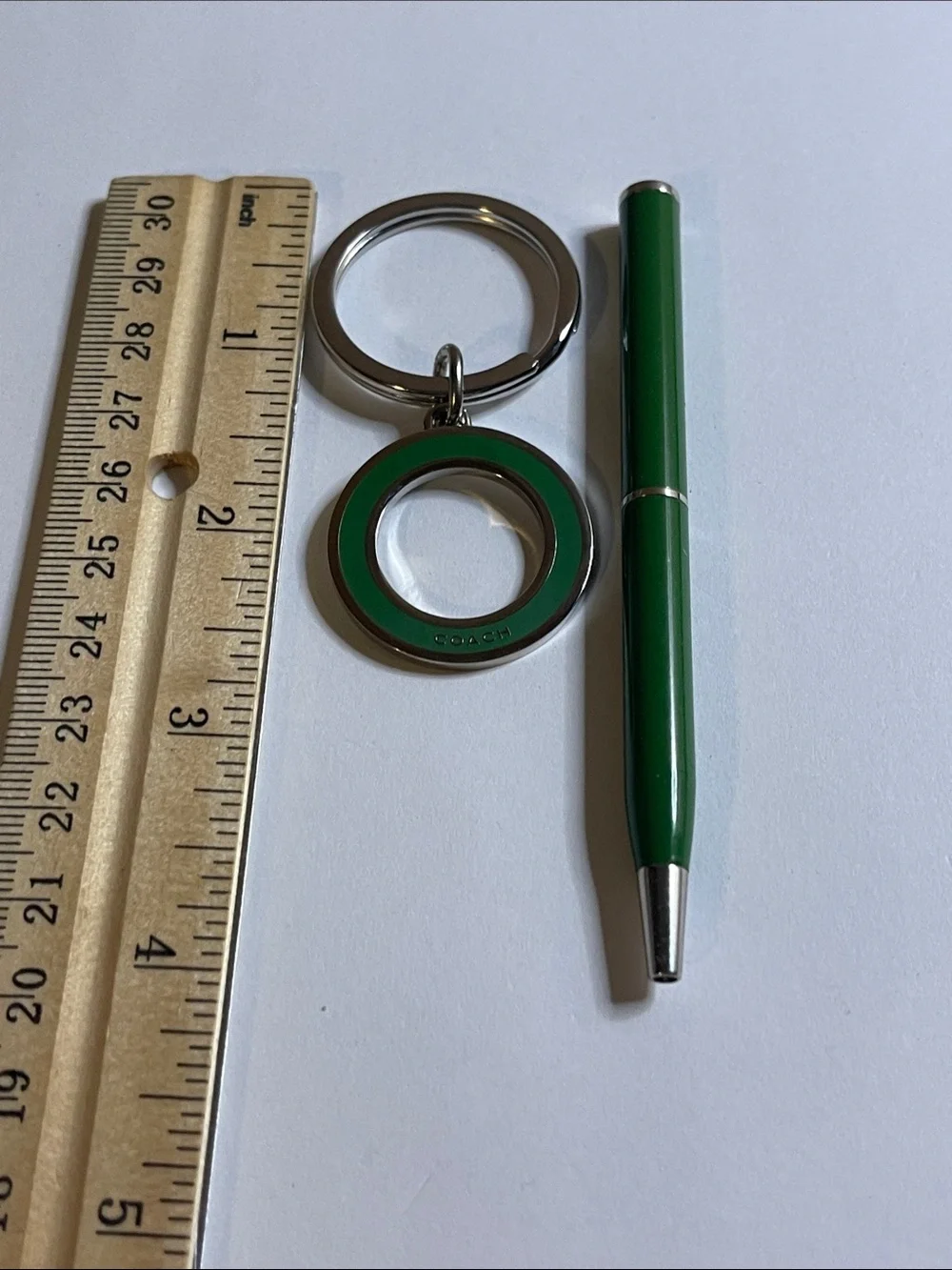 COACH Green Enamel Circle Keyring and Coach Pen